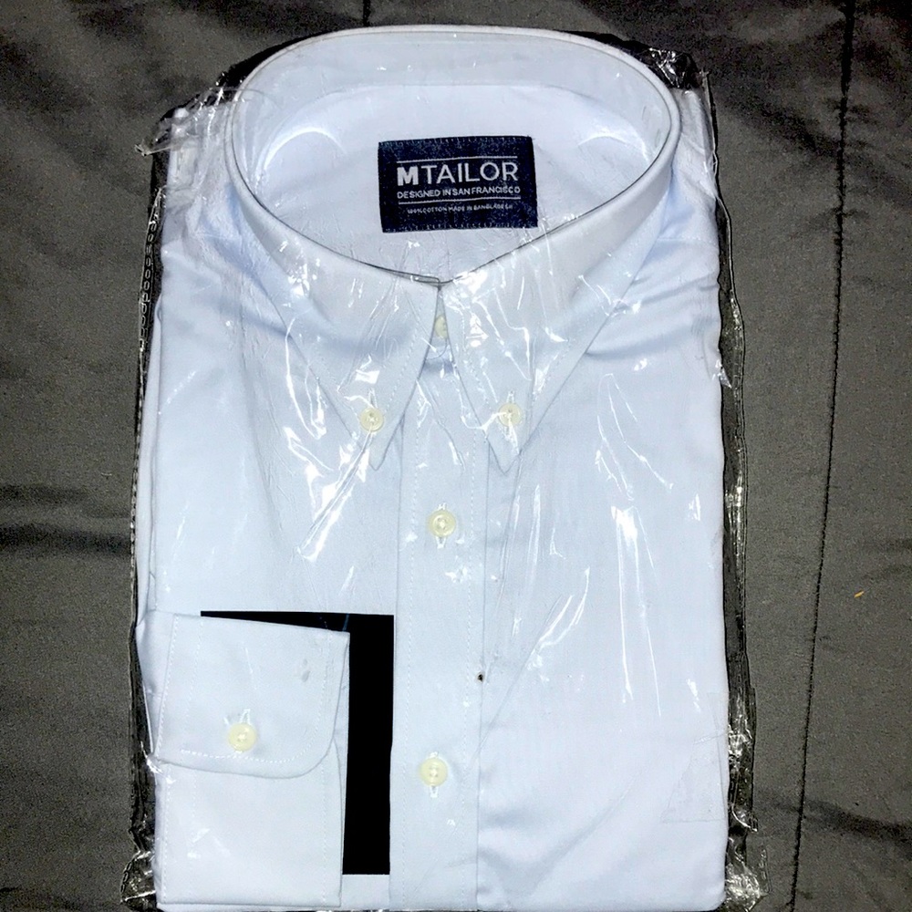 Size Medium MTailor button up dress shirt